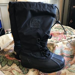 SOREL  Snow Lion 2  Black winter boots size US 5 EU 36